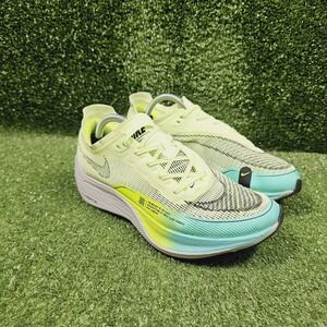 Nike Zoom X VaporFly Next % Barely Volt Lime Sneakers CU4123-700 Women Size 7. 5